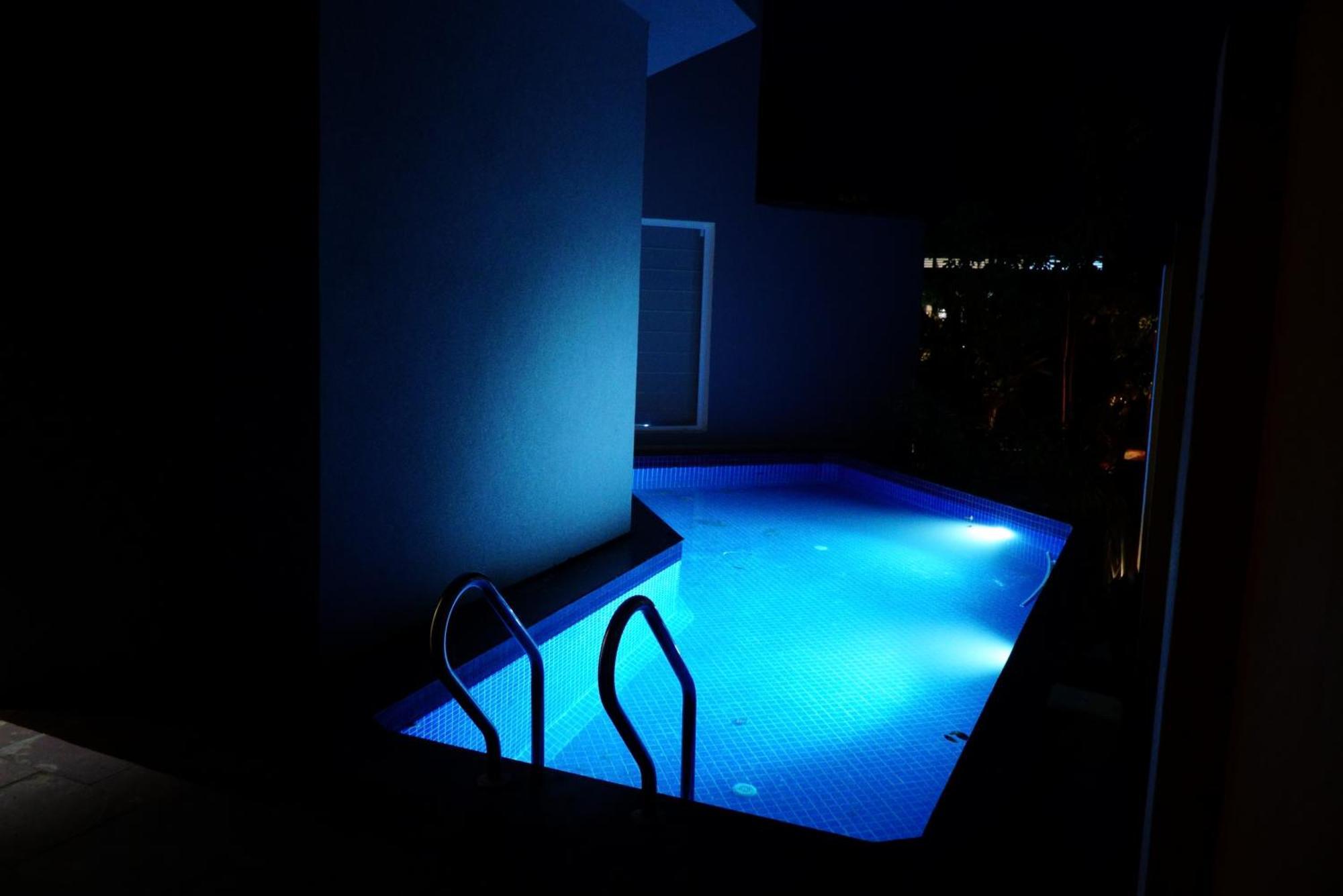 V Hotels And Resorts Chirala Eksteriør billede